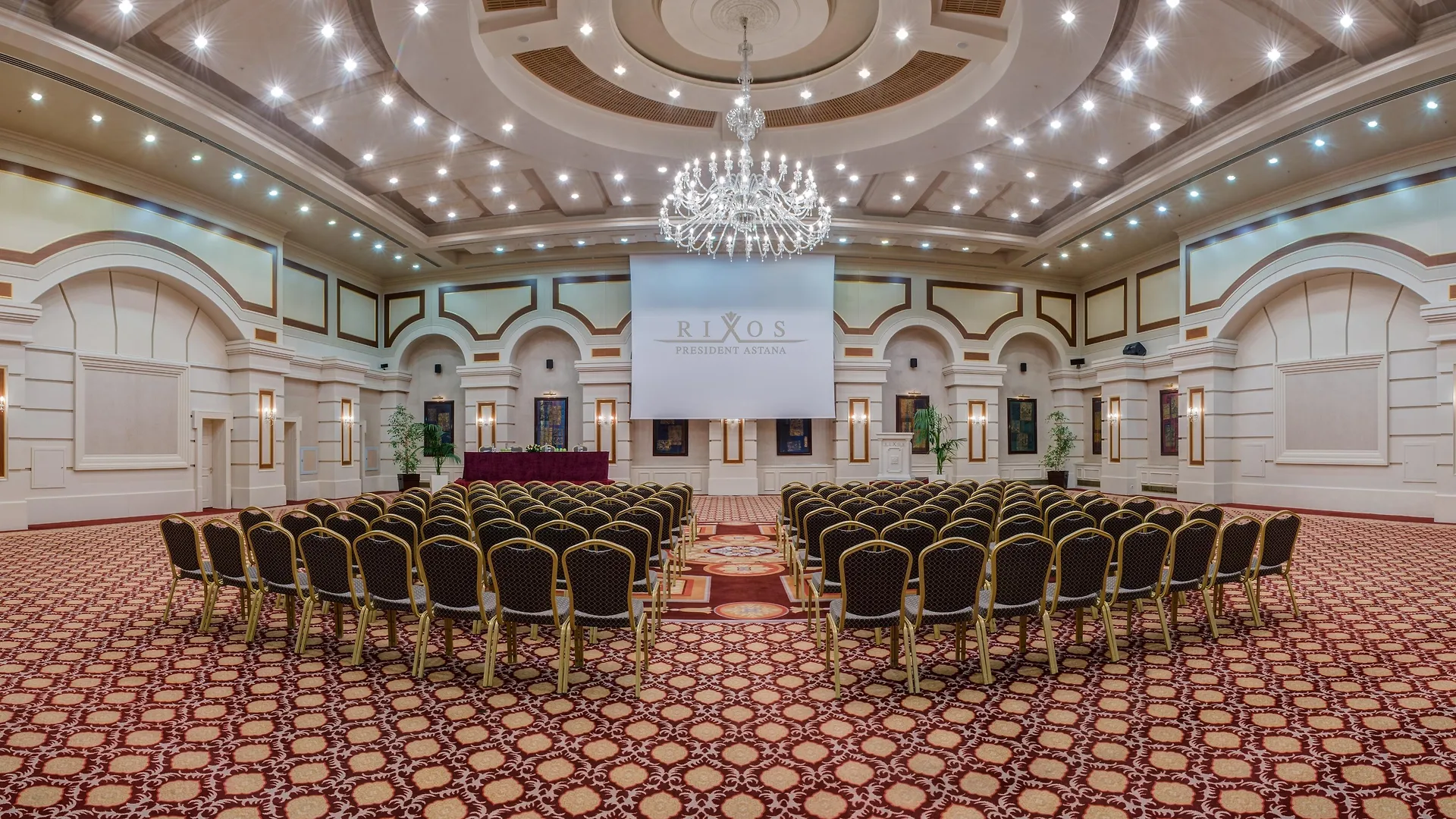 Rixos President Hotel Astana  Asztana