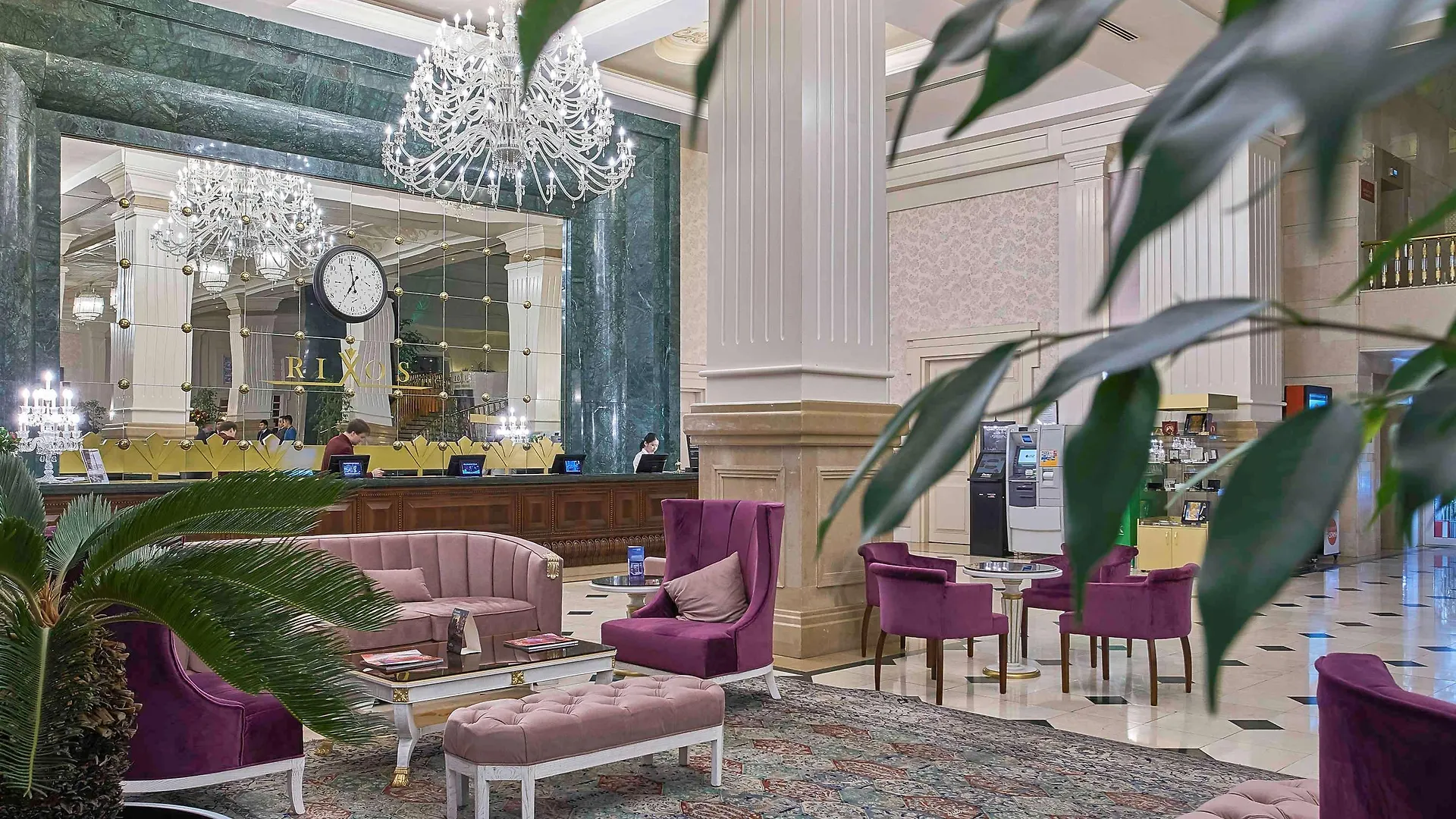 Rixos President Hotel Astana 5*, אסטנה
